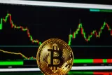 Bitcoin kısa sıkışmasıyla 78 bin doların üstünü test etti