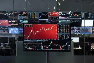 Canlı piyasalar: Warsh'un Fed'de görevi devralmasıyla Bitcoin Cuma günü düşüşe geçti